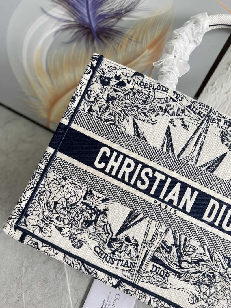 Christian Dior Shopping Bags